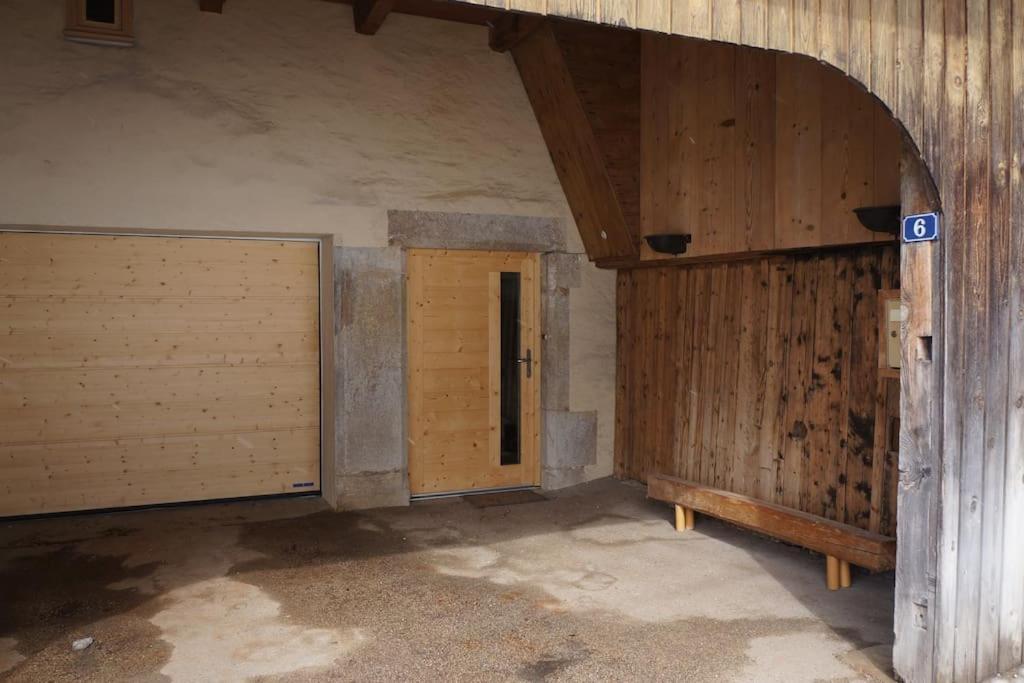 Ancienne Ferme Comtoise 4 Etoiles, 11 Personnes Lac St-Point/Mont D'Or Montperreux المظهر الخارجي الصورة
